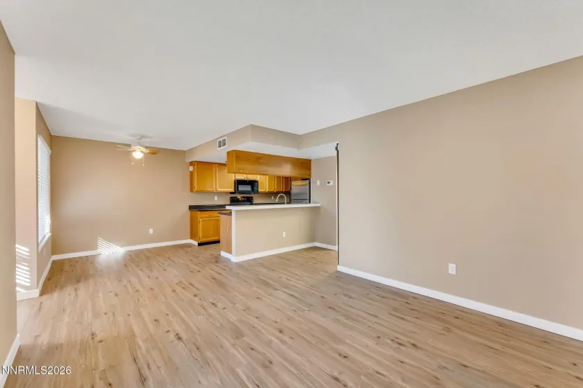 536 Nichols, Sparks, Nevada 89431, 2 Bedrooms Bedrooms, ,1 BathroomBathrooms,Residential,Residential,Nichols,260004314