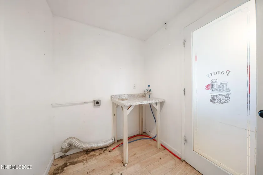 3590 Siskin, Reno, Nevada 89508, 4 Bedrooms Bedrooms, ,2 BathroomsBathrooms,Residential,Residential,Siskin,260004315