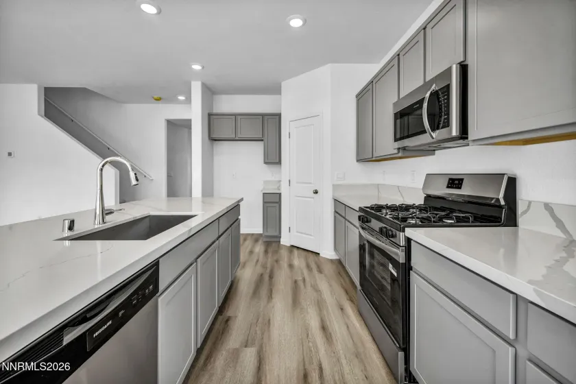 725 Kess, Reno, Nevada 89506, 3 Bedrooms Bedrooms, ,3 BathroomsBathrooms,Residential,Residential,Kess,260004318