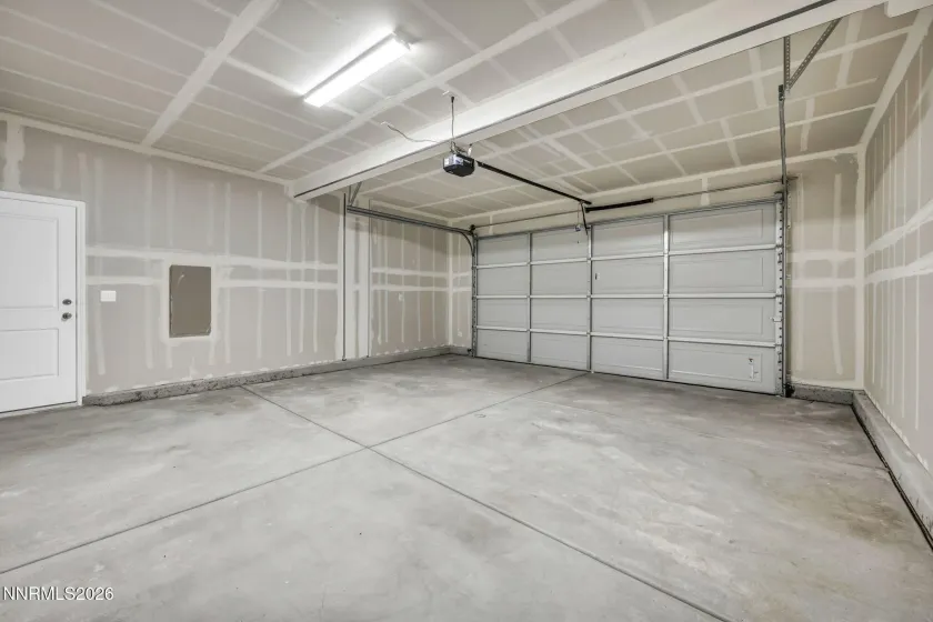 725 Kess, Reno, Nevada 89506, 3 Bedrooms Bedrooms, ,3 BathroomsBathrooms,Residential,Residential,Kess,260004318