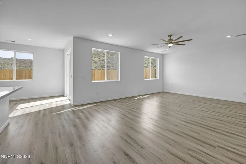 725 Kess, Reno, Nevada 89506, 3 Bedrooms Bedrooms, ,3 BathroomsBathrooms,Residential,Residential,Kess,260004318