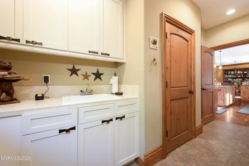 171 Summit Ridge, Gardnerville, Nevada 89460, 5 Bedrooms Bedrooms, ,4 BathroomsBathrooms,Residential,Residential,Summit Ridge,260004317