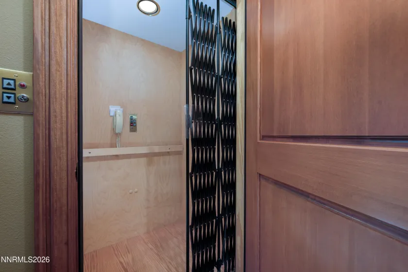 171 Summit Ridge, Gardnerville, Nevada 89460, 5 Bedrooms Bedrooms, ,4 BathroomsBathrooms,Residential,Residential,Summit Ridge,260004317