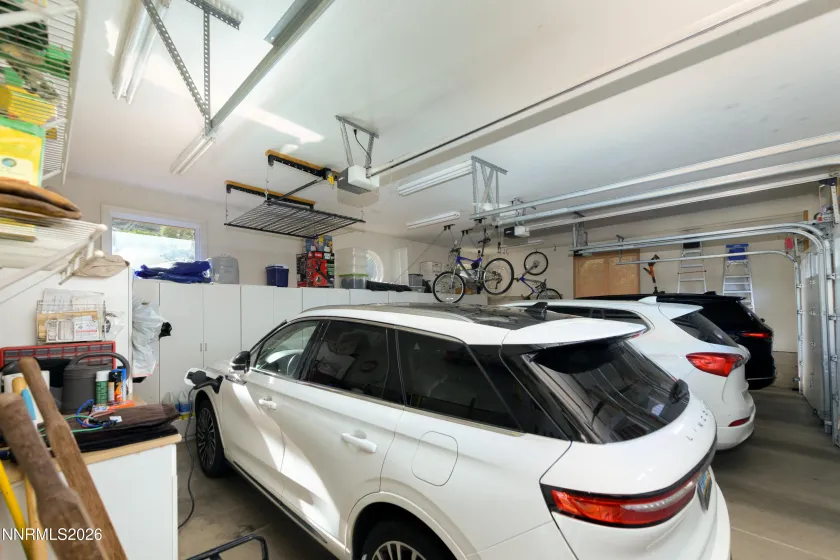 171 Summit Ridge, Gardnerville, Nevada 89460, 5 Bedrooms Bedrooms, ,4 BathroomsBathrooms,Residential,Residential,Summit Ridge,260004317