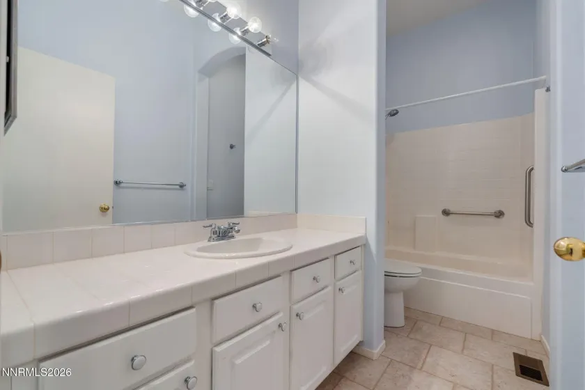 7829 Cangrejo, Sparks, Nevada 89436, 3 Bedrooms Bedrooms, ,2 BathroomsBathrooms,Residential,Residential,Cangrejo,260004320