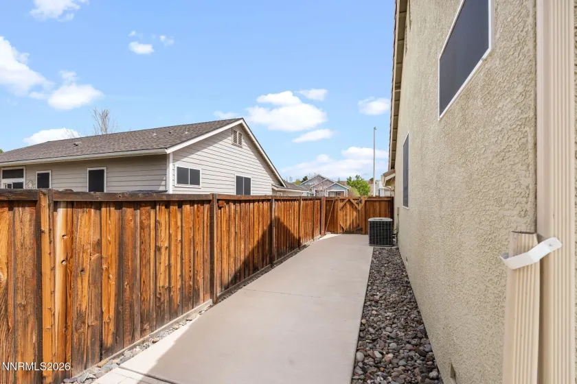 7829 Cangrejo, Sparks, Nevada 89436, 3 Bedrooms Bedrooms, ,2 BathroomsBathrooms,Residential,Residential,Cangrejo,260004320