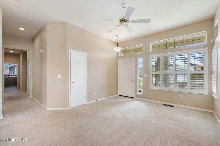 7829 Cangrejo, Sparks, Nevada 89436, 3 Bedrooms Bedrooms, ,2 BathroomsBathrooms,Residential,Residential,Cangrejo,260004320