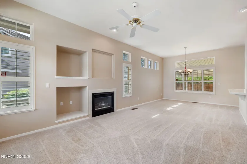 7829 Cangrejo, Sparks, Nevada 89436, 3 Bedrooms Bedrooms, ,2 BathroomsBathrooms,Residential,Residential,Cangrejo,260004320