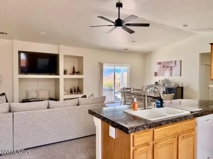 1147 White Oak Loop, Minden, Nevada 89423, 3 Bedrooms Bedrooms, ,2 BathroomsBathrooms,Residential,Residential,White Oak Loop,260004322