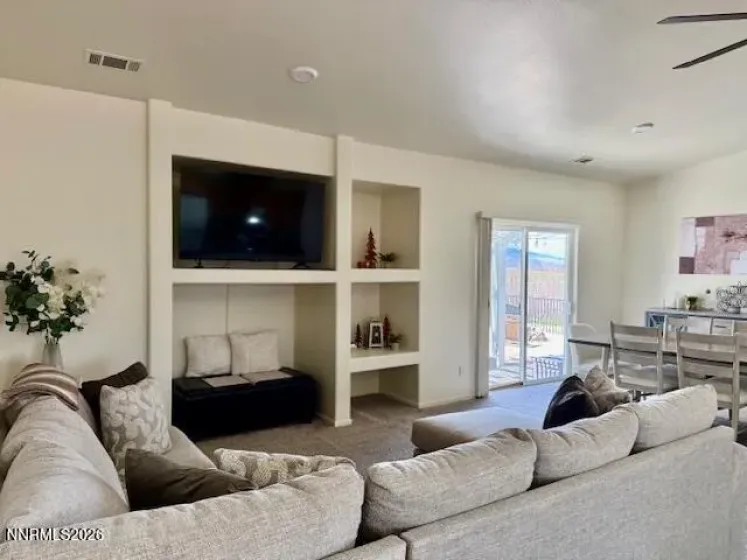 1147 White Oak Loop, Minden, Nevada 89423, 3 Bedrooms Bedrooms, ,2 BathroomsBathrooms,Residential,Residential,White Oak Loop,260004322