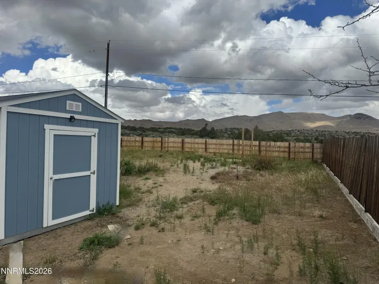 6305 Blackwood, Sun Valley, Nevada 89433, 2 Bedrooms Bedrooms, ,2 BathroomsBathrooms,Residential,Residential,Blackwood,260004323