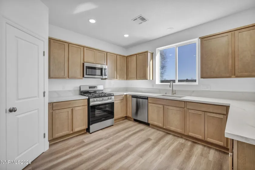 3659 Carson, Fernley, Nevada 89408, 4 Bedrooms Bedrooms, ,3 BathroomsBathrooms,Residential,Residential,Carson,260004324