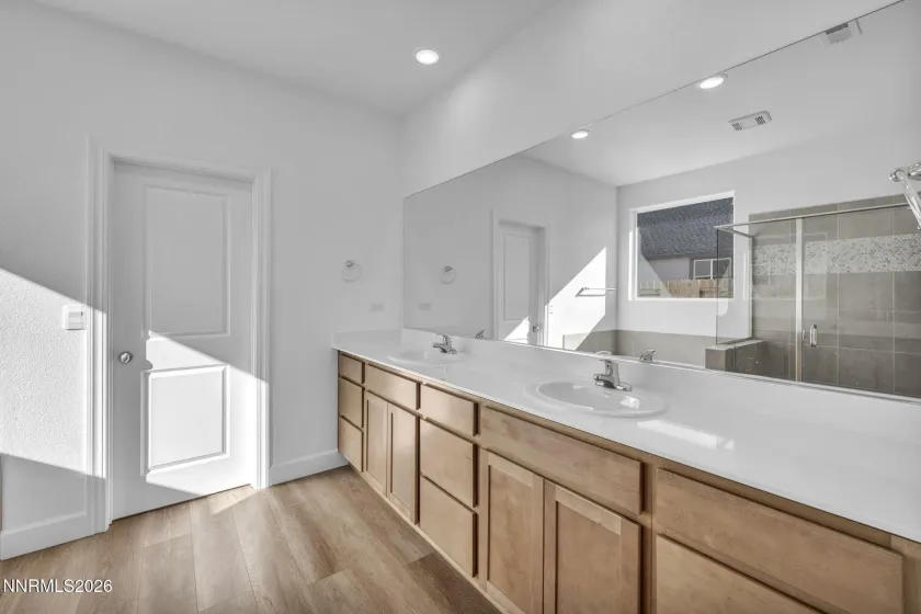 3659 Carson, Fernley, Nevada 89408, 4 Bedrooms Bedrooms, ,3 BathroomsBathrooms,Residential,Residential,Carson,260004324