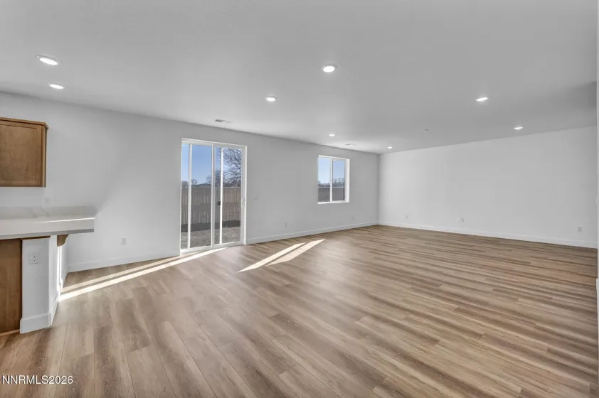 3659 Carson, Fernley, Nevada 89408, 4 Bedrooms Bedrooms, ,3 BathroomsBathrooms,Residential,Residential,Carson,260004324