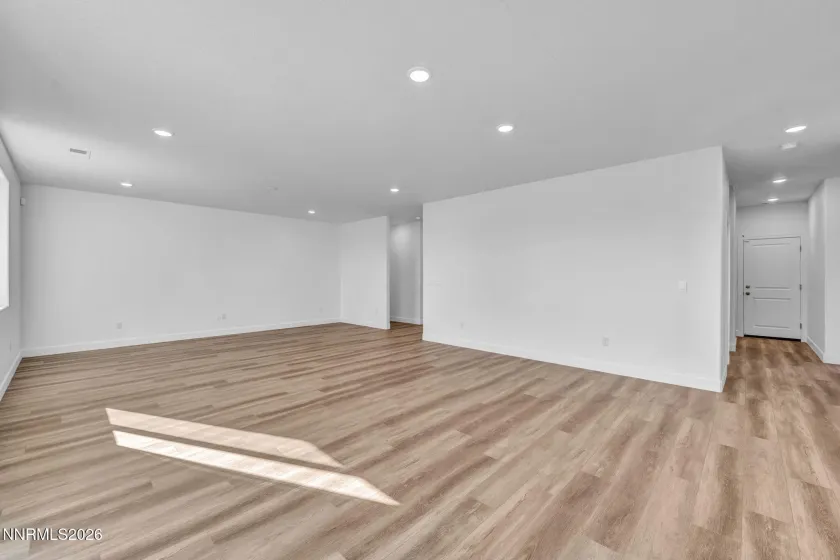 3659 Carson, Fernley, Nevada 89408, 4 Bedrooms Bedrooms, ,3 BathroomsBathrooms,Residential,Residential,Carson,260004324