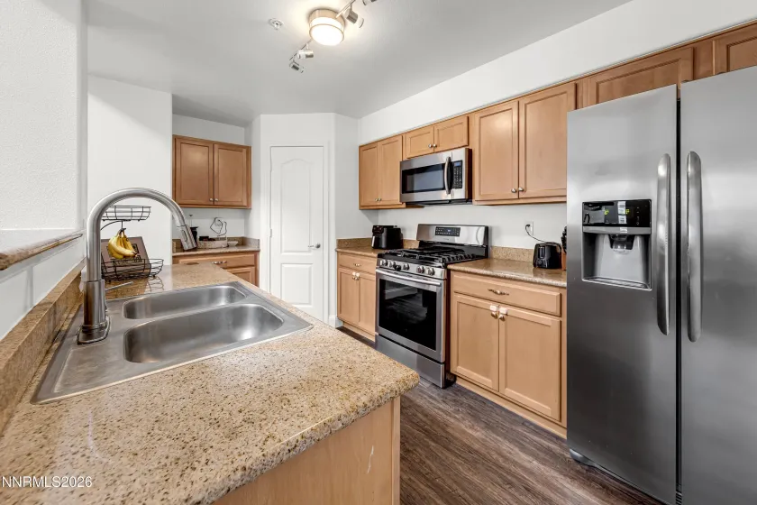 17000 Wedge, Reno, Nevada 89511, 1 Bedroom Bedrooms, ,1 BathroomBathrooms,Residential,Residential,Wedge,260004326