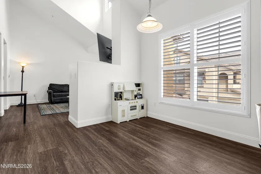 17000 Wedge, Reno, Nevada 89511, 1 Bedroom Bedrooms, ,1 BathroomBathrooms,Residential,Residential,Wedge,260004326