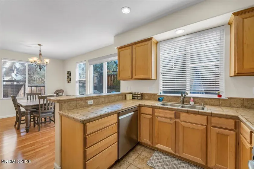 4021 Antinori, Sparks, Nevada 89436, 3 Bedrooms Bedrooms, ,3 BathroomsBathrooms,Residential,Residential,Antinori,260004328