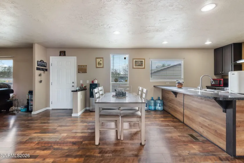 5495 Navajo, Stagecoach, Nevada 89429, 4 Bedrooms Bedrooms, ,2 BathroomsBathrooms,Residential,Residential,Navajo,260004330