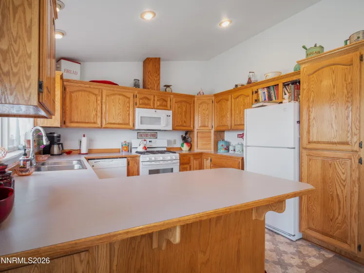 319 NV-208, Yerington, Nevada 89447, 3 Bedrooms Bedrooms, ,2 BathroomsBathrooms,Residential,Residential,NV-208,260004333