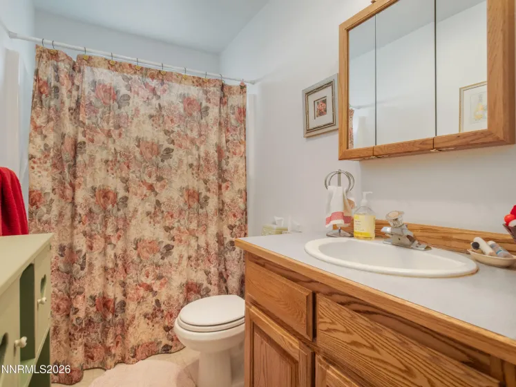 319 NV-208, Yerington, Nevada 89447, 3 Bedrooms Bedrooms, ,2 BathroomsBathrooms,Residential,Residential,NV-208,260004333