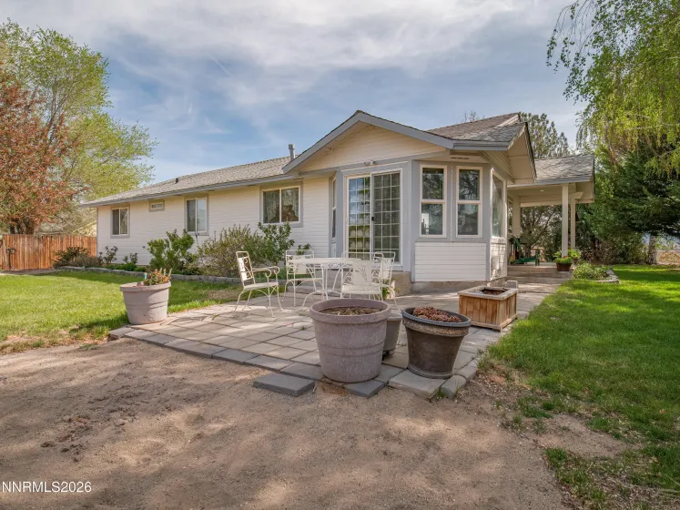 319 NV-208, Yerington, Nevada 89447, 3 Bedrooms Bedrooms, ,2 BathroomsBathrooms,Residential,Residential,NV-208,260004333