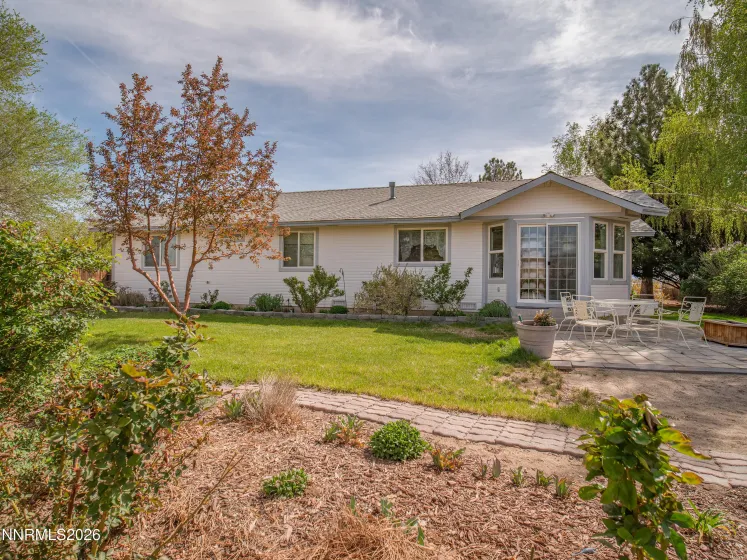 319 NV-208, Yerington, Nevada 89447, 3 Bedrooms Bedrooms, ,2 BathroomsBathrooms,Residential,Residential,NV-208,260004333