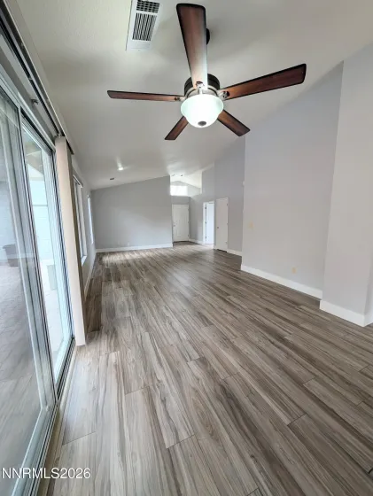 1093 Daphne, Minden, Nevada 89423, 2 Bedrooms Bedrooms, ,2 BathroomsBathrooms,Residential,Residential,Daphne,260004297