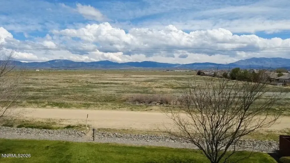 1093 Daphne, Minden, Nevada 89423, 2 Bedrooms Bedrooms, ,2 BathroomsBathrooms,Residential,Residential,Daphne,260004297