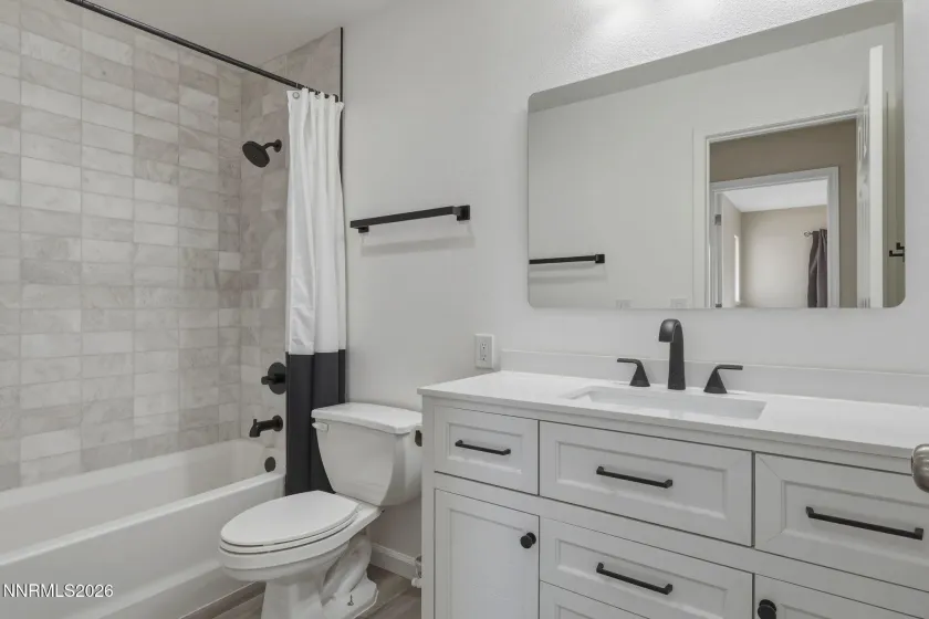 1120 Greenwich, Reno, Nevada 89519, 3 Bedrooms Bedrooms, ,3 BathroomsBathrooms,Residential,Residential,Greenwich,260004319