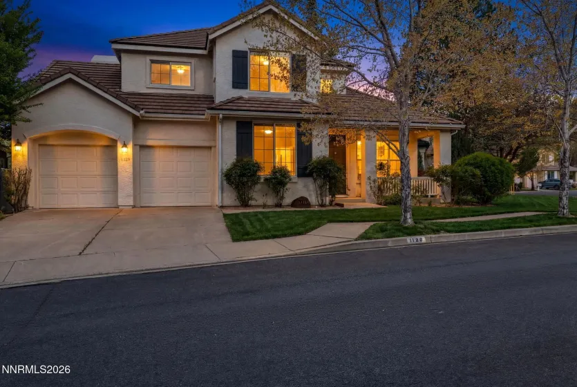 1120 Greenwich, Reno, Nevada 89519, 3 Bedrooms Bedrooms, ,3 BathroomsBathrooms,Residential,Residential,Greenwich,260004319