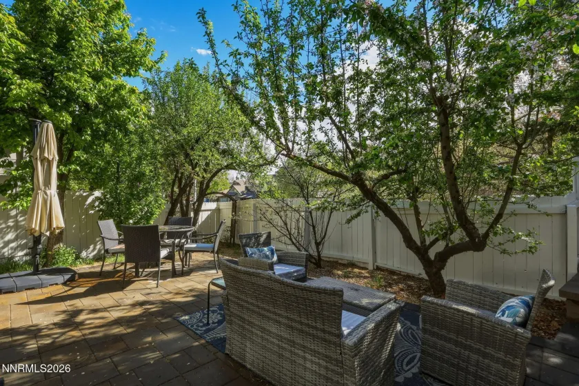 1120 Greenwich, Reno, Nevada 89519, 3 Bedrooms Bedrooms, ,3 BathroomsBathrooms,Residential,Residential,Greenwich,260004319