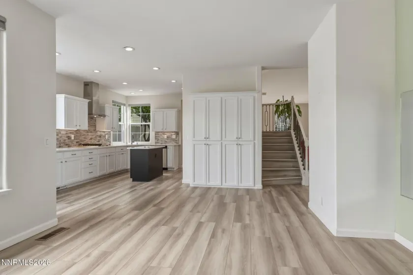 1120 Greenwich, Reno, Nevada 89519, 3 Bedrooms Bedrooms, ,3 BathroomsBathrooms,Residential,Residential,Greenwich,260004319