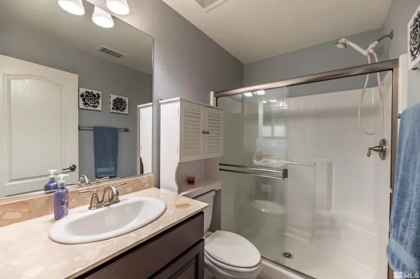 2084 Whitecliff, Reno, Nevada 89521, 5 Bedrooms Bedrooms, ,3 BathroomsBathrooms,Residential,Residential,Whitecliff,260004335