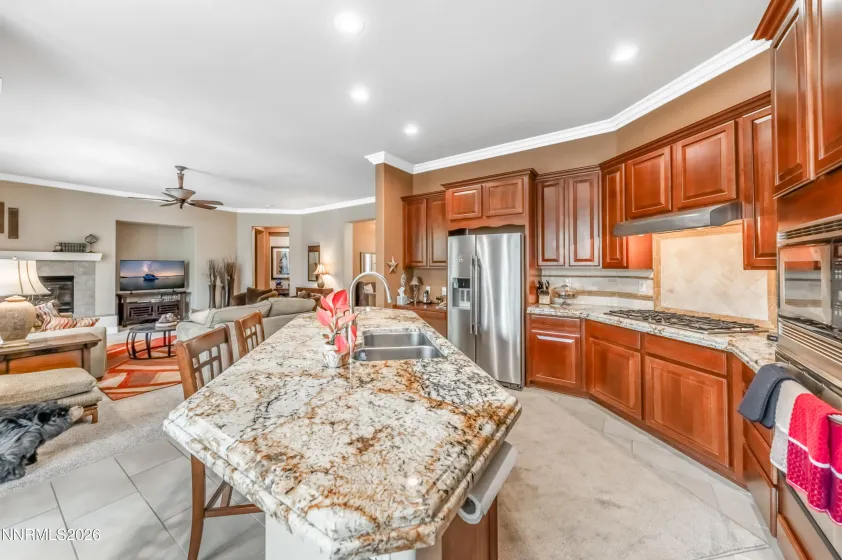 5865 Slate, Reno, Nevada 89523, 4 Bedrooms Bedrooms, ,3 BathroomsBathrooms,Residential,Residential,Slate,260004336