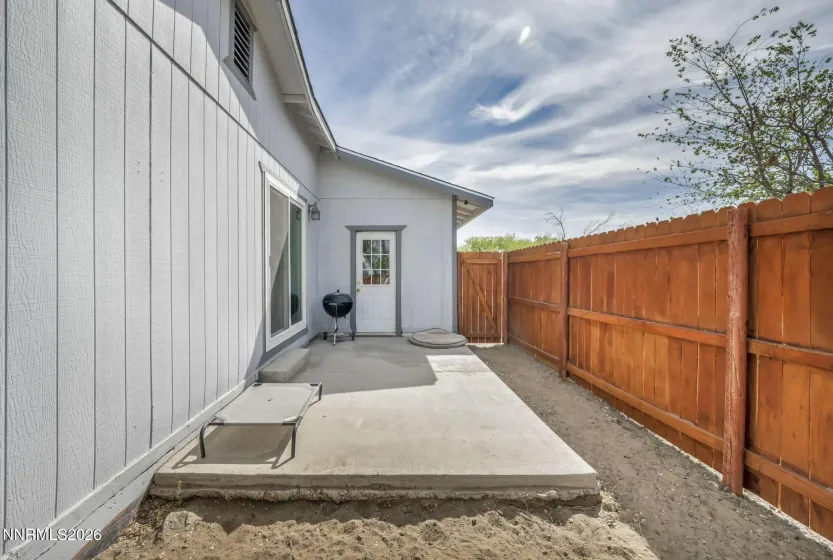 3811 Deodar, Silver Springs, Nevada 89429, 3 Bedrooms Bedrooms, ,2 BathroomsBathrooms,Residential,Residential,Deodar,260004342