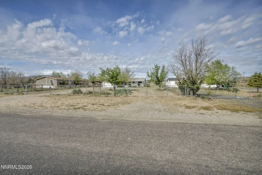 3811 Deodar, Silver Springs, Nevada 89429, 3 Bedrooms Bedrooms, ,2 BathroomsBathrooms,Residential,Residential,Deodar,260004342