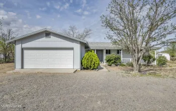 3811 Deodar, Silver Springs, Nevada 89429, 3 Bedrooms Bedrooms, ,2 BathroomsBathrooms,Residential,Residential,Deodar,260004342