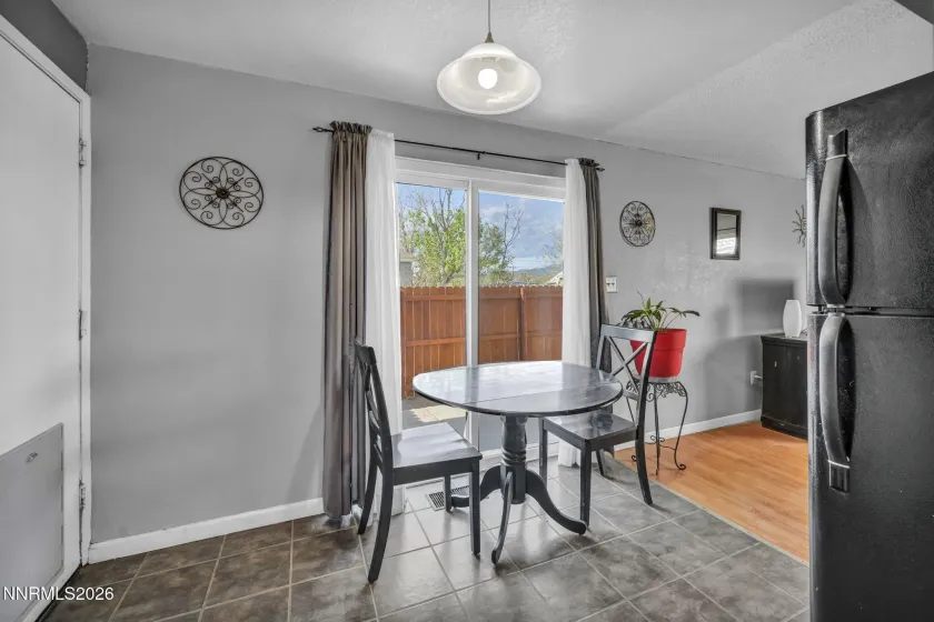 3811 Deodar, Silver Springs, Nevada 89429, 3 Bedrooms Bedrooms, ,2 BathroomsBathrooms,Residential,Residential,Deodar,260004342