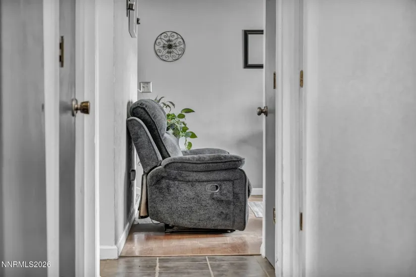 3811 Deodar, Silver Springs, Nevada 89429, 3 Bedrooms Bedrooms, ,2 BathroomsBathrooms,Residential,Residential,Deodar,260004342