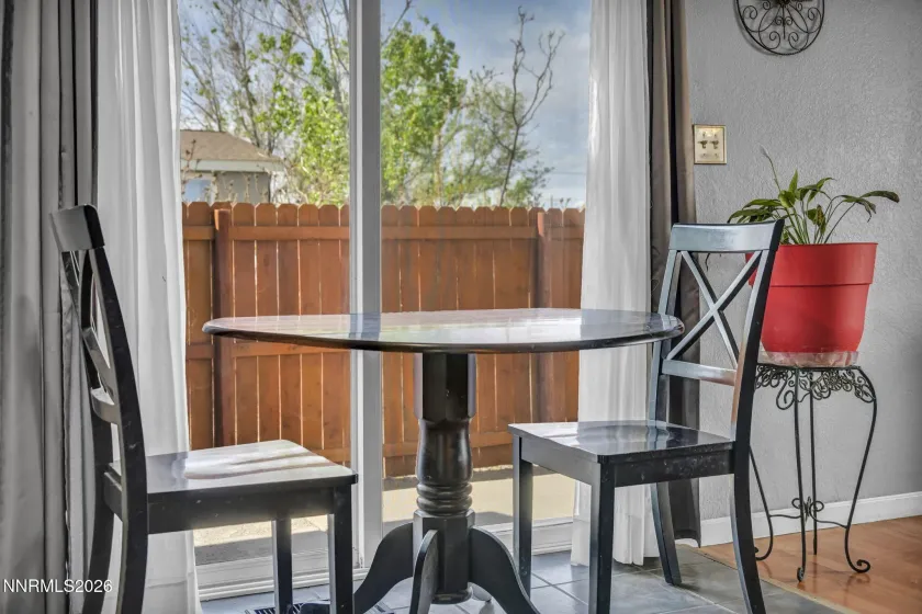 3811 Deodar, Silver Springs, Nevada 89429, 3 Bedrooms Bedrooms, ,2 BathroomsBathrooms,Residential,Residential,Deodar,260004342