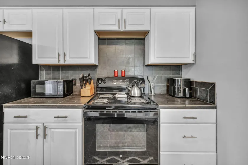 3811 Deodar, Silver Springs, Nevada 89429, 3 Bedrooms Bedrooms, ,2 BathroomsBathrooms,Residential,Residential,Deodar,260004342