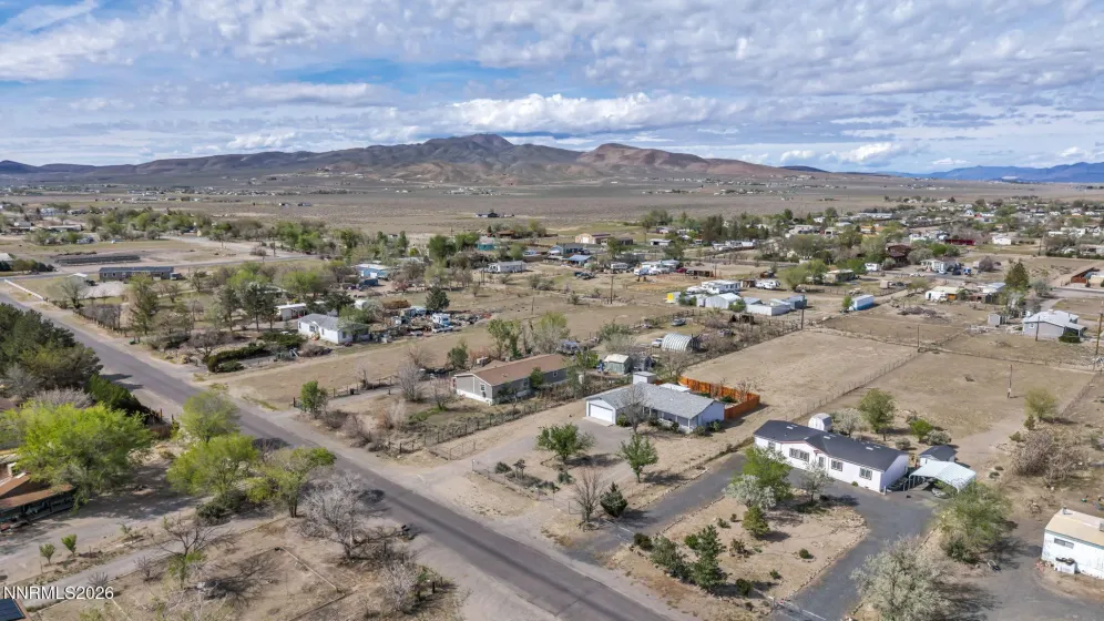 3811 Deodar, Silver Springs, Nevada 89429, 3 Bedrooms Bedrooms, ,2 BathroomsBathrooms,Residential,Residential,Deodar,260004342