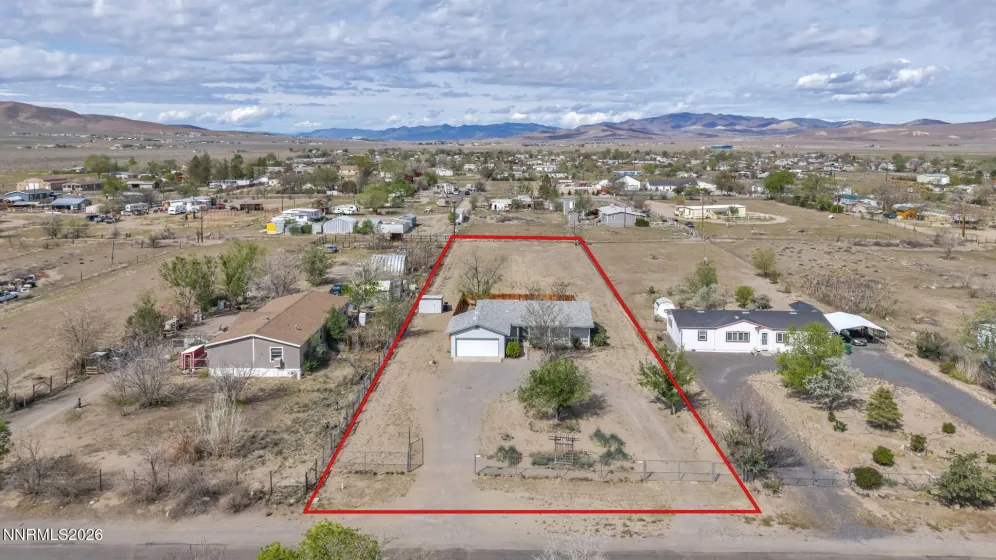 3811 Deodar, Silver Springs, Nevada 89429, 3 Bedrooms Bedrooms, ,2 BathroomsBathrooms,Residential,Residential,Deodar,260004342