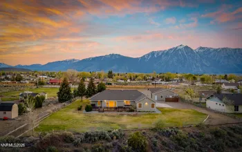 969 Riverview, Gardnerville, Nevada 89460, 3 Bedrooms Bedrooms, ,2 BathroomsBathrooms,Residential,Residential,Riverview,260004343