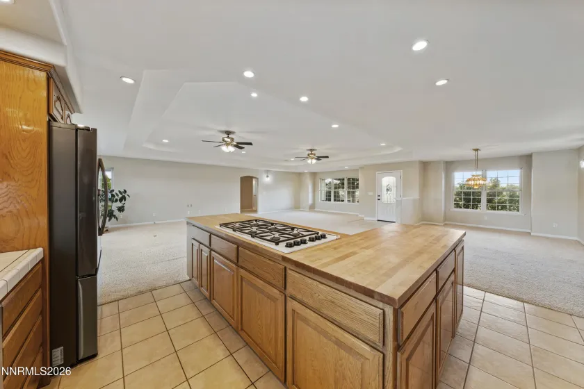 969 Riverview, Gardnerville, Nevada 89460, 3 Bedrooms Bedrooms, ,2 BathroomsBathrooms,Residential,Residential,Riverview,260004343