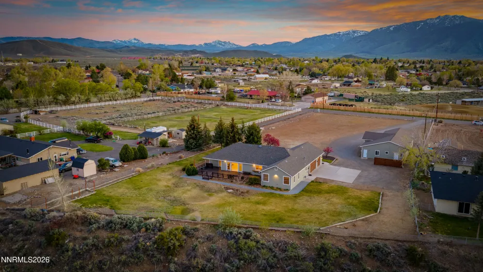 969 Riverview, Gardnerville, Nevada 89460, 3 Bedrooms Bedrooms, ,2 BathroomsBathrooms,Residential,Residential,Riverview,260004343