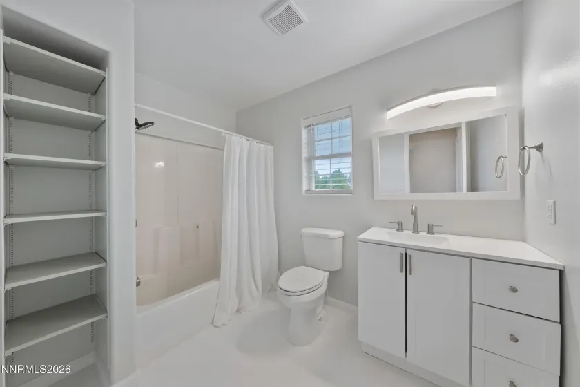 969 Riverview, Gardnerville, Nevada 89460, 3 Bedrooms Bedrooms, ,2 BathroomsBathrooms,Residential,Residential,Riverview,260004343