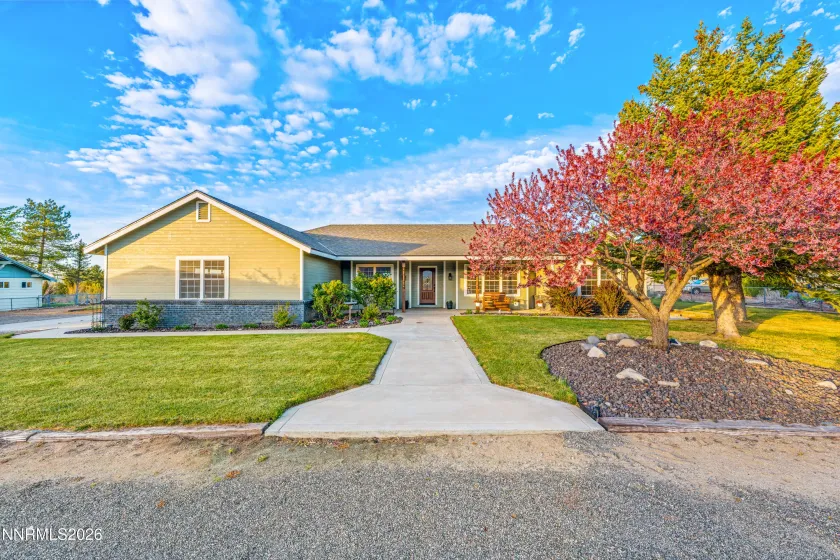 969 Riverview, Gardnerville, Nevada 89460, 3 Bedrooms Bedrooms, ,2 BathroomsBathrooms,Residential,Residential,Riverview,260004343