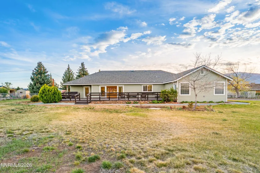 969 Riverview, Gardnerville, Nevada 89460, 3 Bedrooms Bedrooms, ,2 BathroomsBathrooms,Residential,Residential,Riverview,260004343